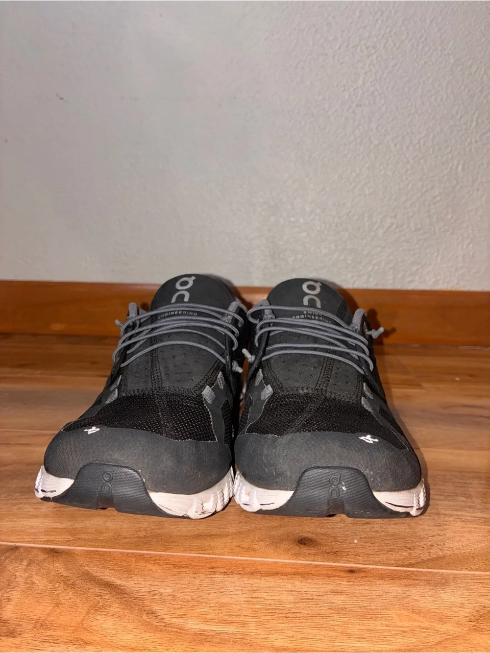 On Running cloud women’s